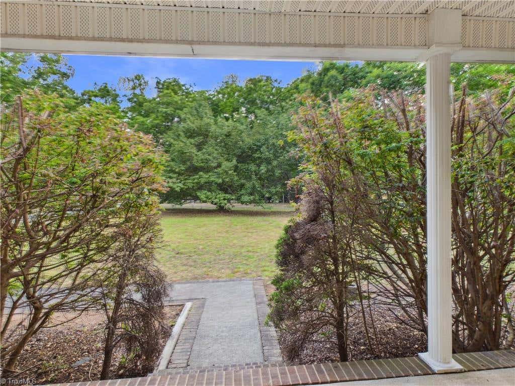 Photo of 2094 Asheboro School Road, Asheboro, NC 27203 (MLS # 1224939)
