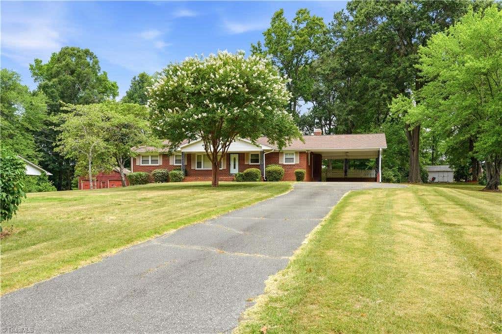 Photo of 717 Corjon Street, Kernersville, NC 27284 (MLS # 1225086)
