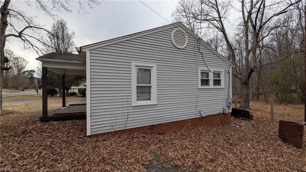 1910 Old Farmer Road