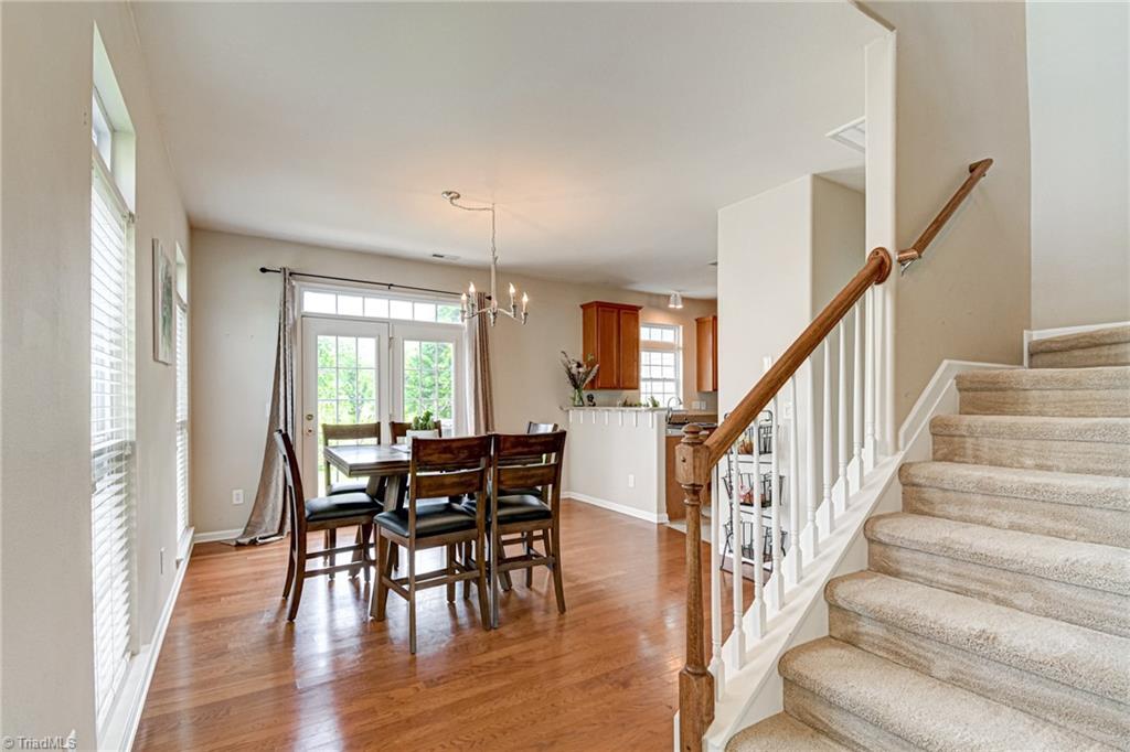 Photo 5 of 28 of 5985 Hollow Wood Court townhome