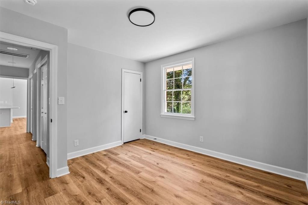 816 Elizabethan Drive, Greensboro, North Carolina image 28