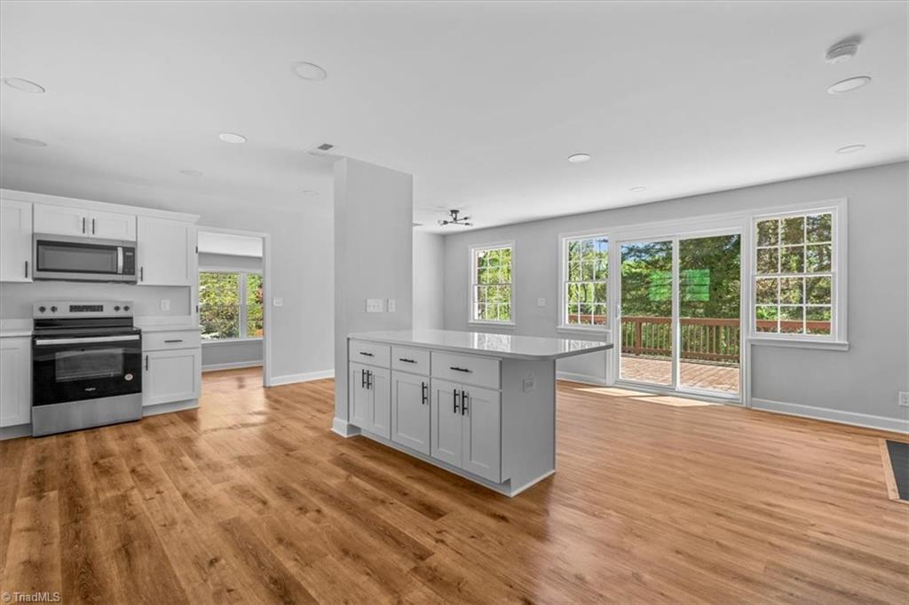 816 Elizabethan Drive, Greensboro, North Carolina image 7