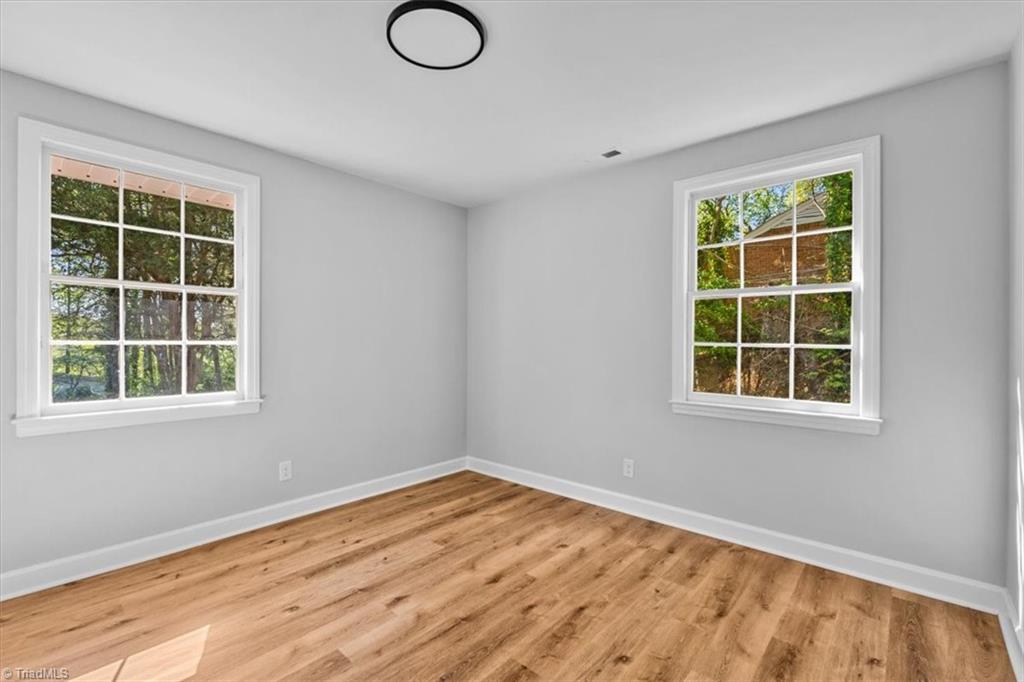816 Elizabethan Drive, Greensboro, North Carolina image 27