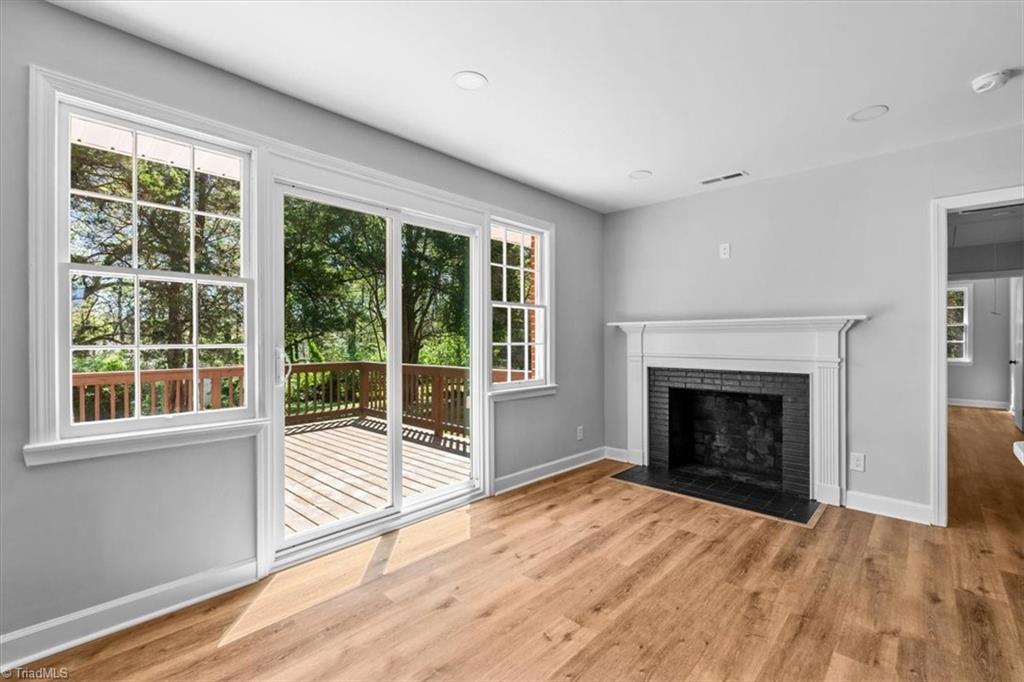 816 Elizabethan Drive, Greensboro, North Carolina image 11