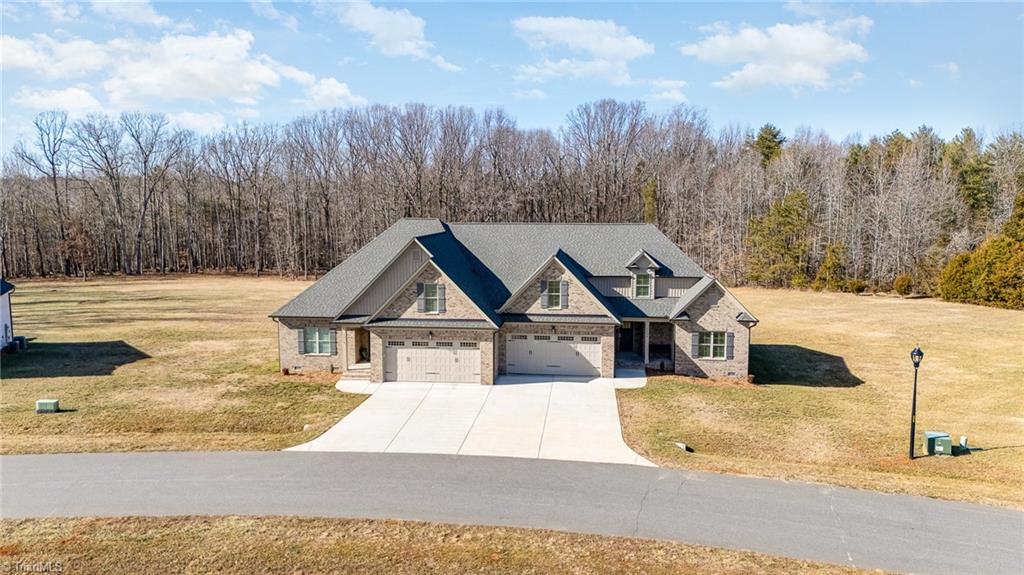 7008 Westfield Village Circle, Summerfield, North Carolina image 34