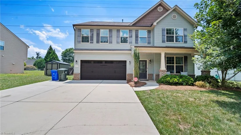 231 Fair Oaks Court, photo 1 of 38