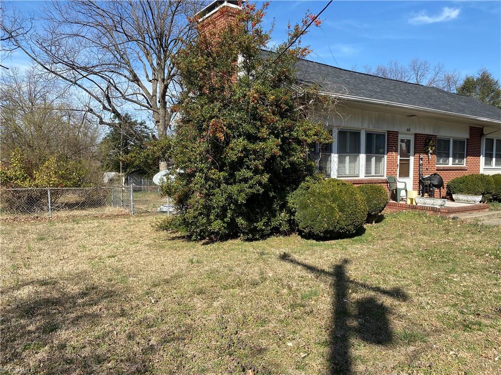 632 Lindsey Street, Reidsville, North Carolina image 2