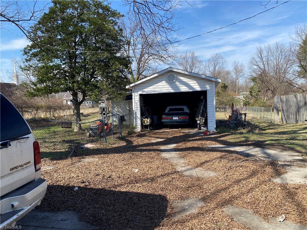 632 Lindsey Street, Reidsville, North Carolina image 6