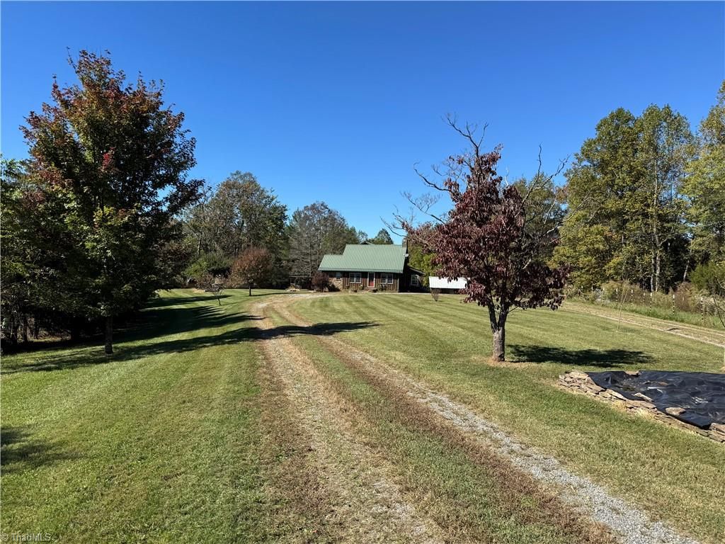 Photo of 9924 NC 268, Elkin, NC 28621 (MLS # 1199527)