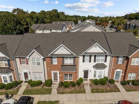 A home in Archdale