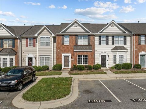 A home in Archdale