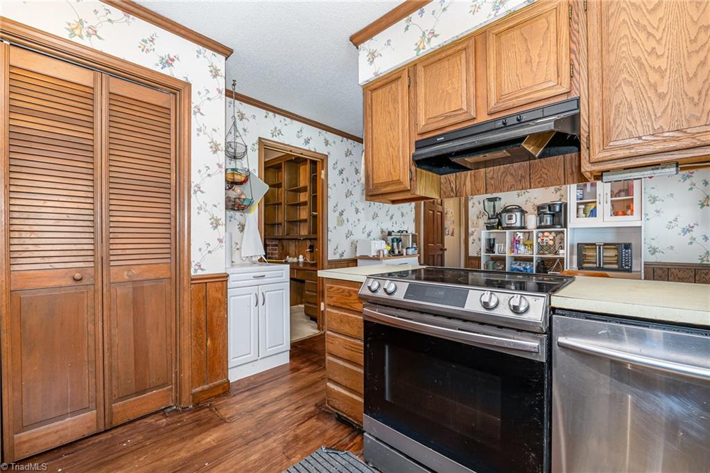 6215 Russwood Drive, Pleasant Garden, North Carolina image 13