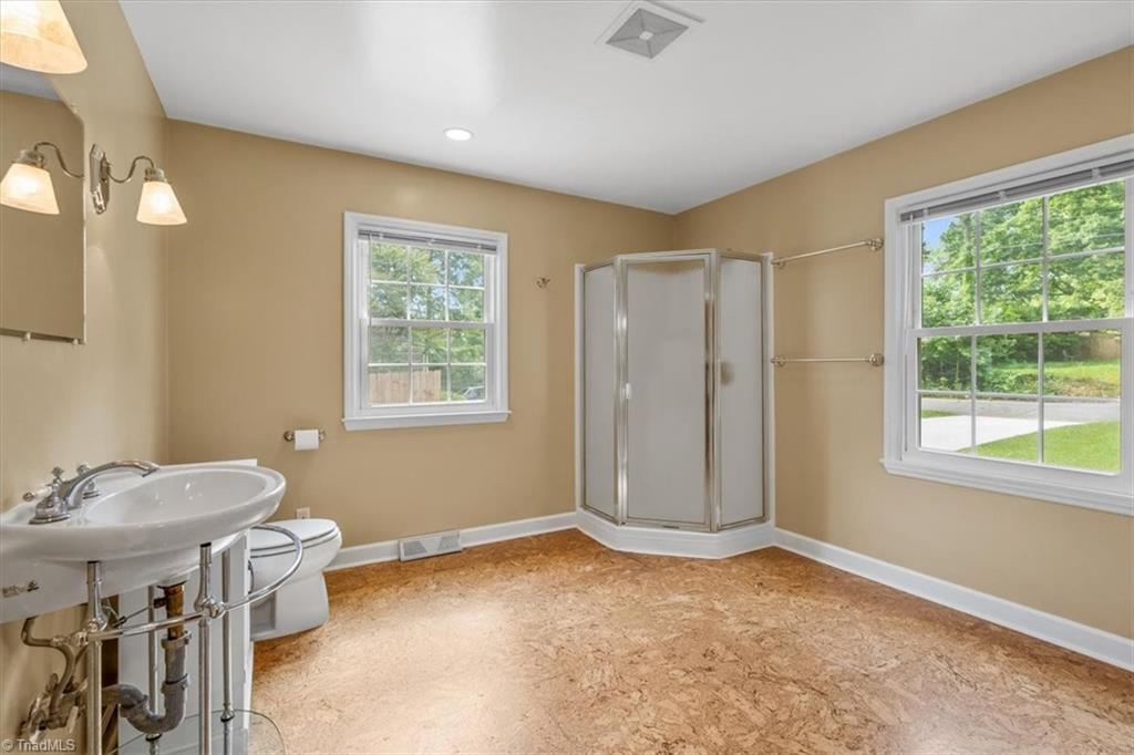 2204 Lane Road, Greensboro, North Carolina image 24