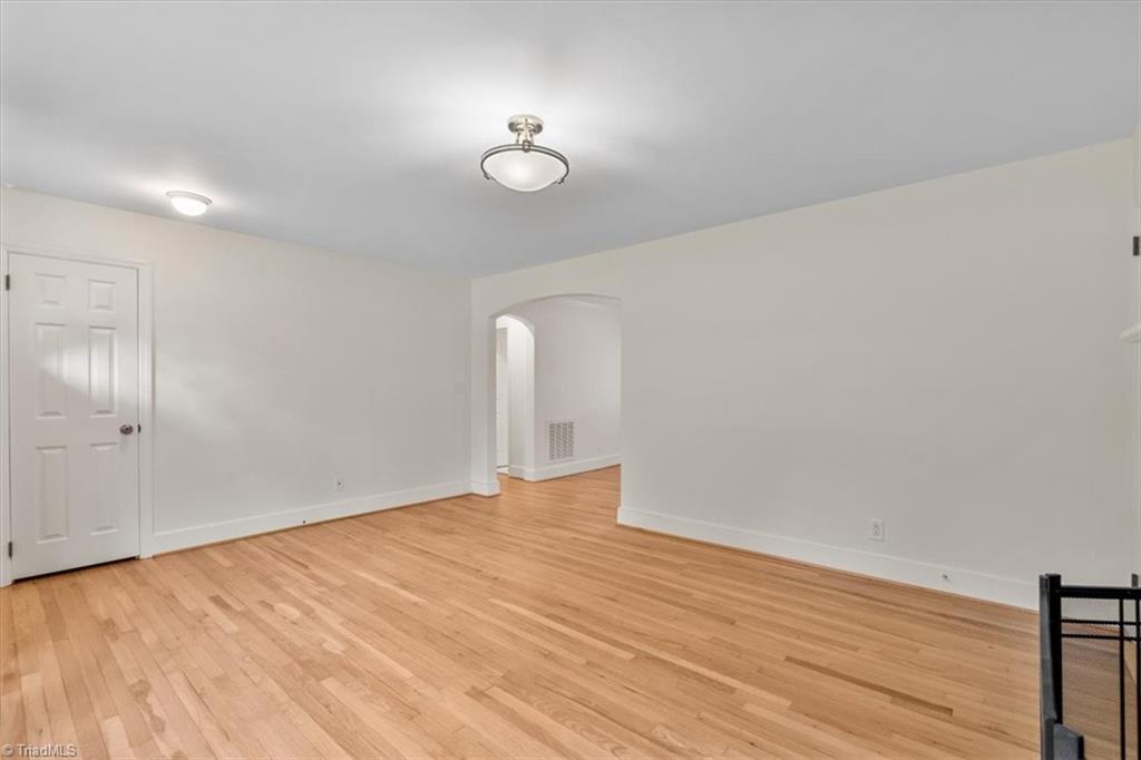 2204 Lane Road, Greensboro, North Carolina image 9