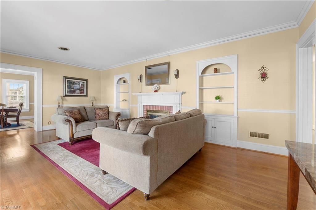 Photo of 403 Spring Street, Thomasville, NC 27360 (MLS # 1204262)