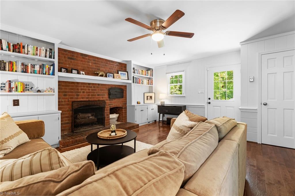 Photo 12 of 49 of 490 Archer Road house