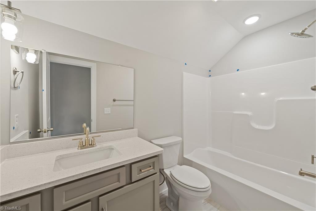 Winston-Salem, North Carolina 27106, United States, 3 Bedrooms Bedrooms, ,3 BathroomsBathrooms,Residential,Active,173494