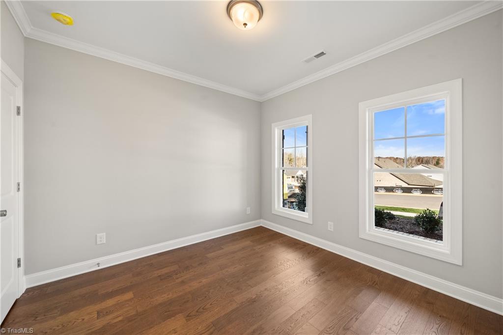 Winston-Salem, North Carolina 27106, United States, 3 Bedrooms Bedrooms, ,3 BathroomsBathrooms,Residential,Active,173494