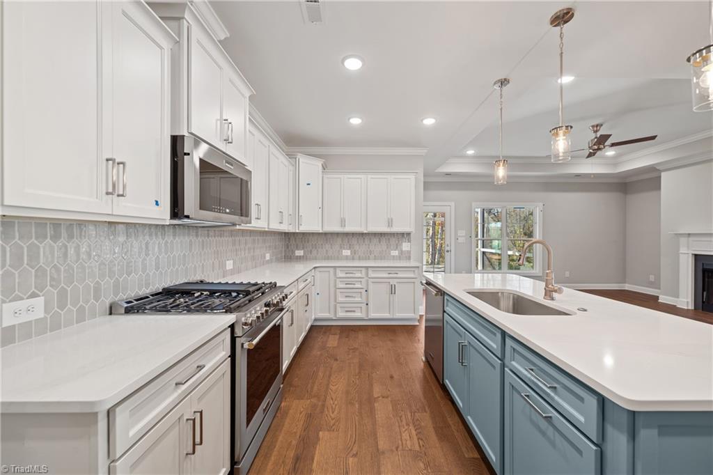 Winston-Salem, North Carolina 27106, United States, 3 Bedrooms Bedrooms, ,3 BathroomsBathrooms,Residential,Active,173494