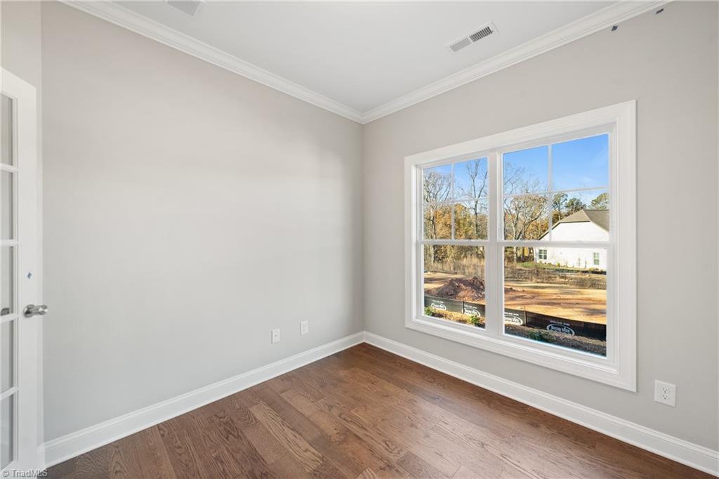 Winston-Salem, North Carolina 27106, United States, 3 Bedrooms Bedrooms, ,3 BathroomsBathrooms,Residential,Active,173494