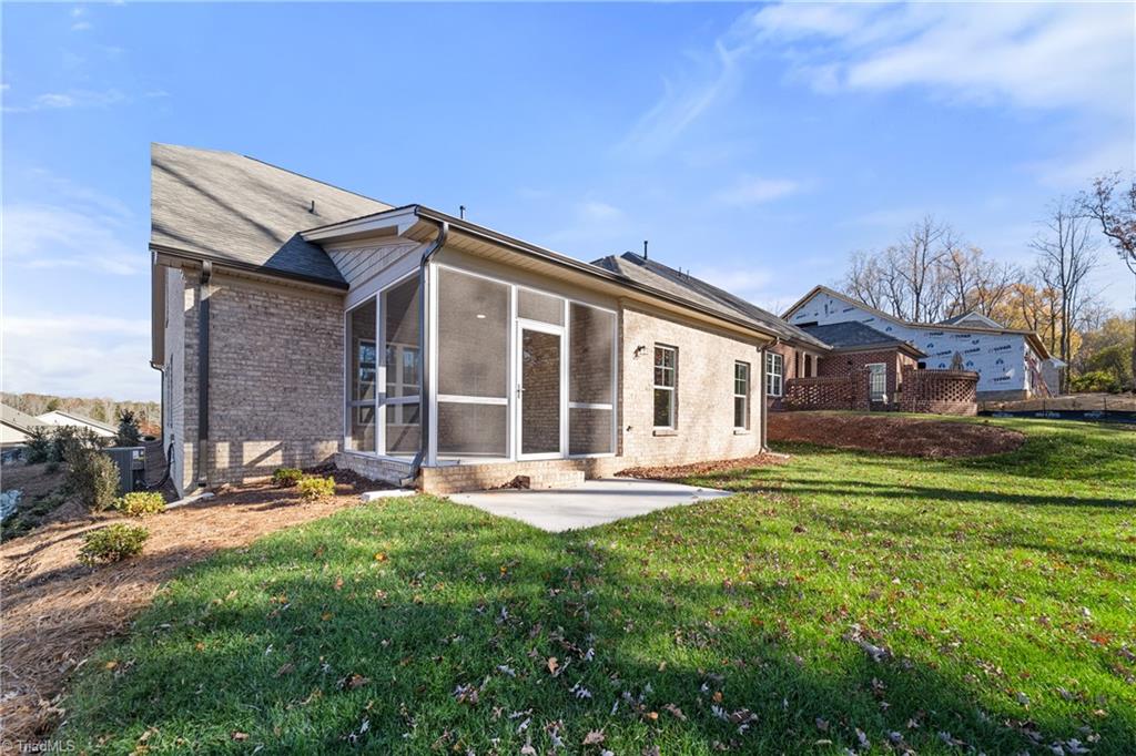 Winston-Salem, North Carolina 27106, United States, 3 Bedrooms Bedrooms, ,3 BathroomsBathrooms,Residential,Active,173494