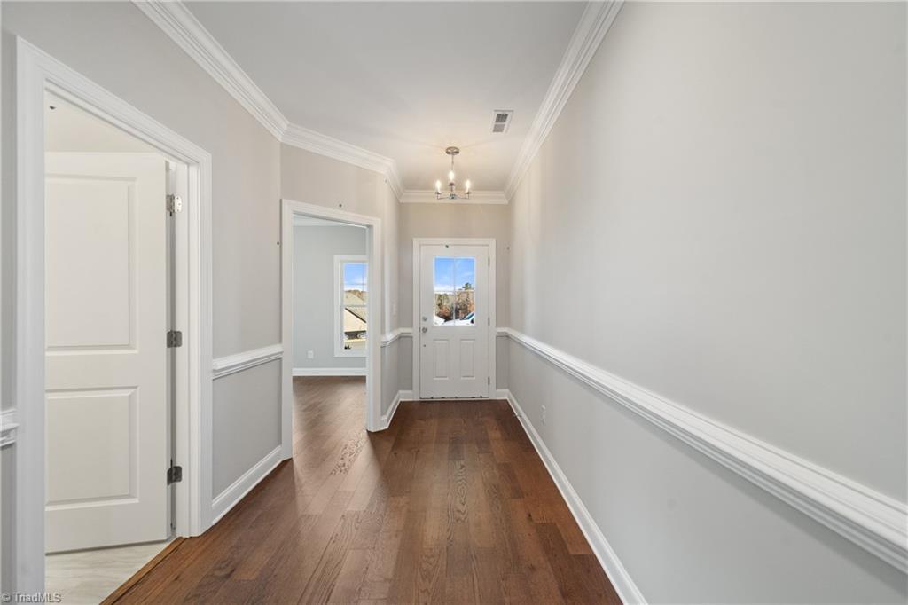 Winston-Salem, North Carolina 27106, United States, 3 Bedrooms Bedrooms, ,3 BathroomsBathrooms,Residential,Active,173494