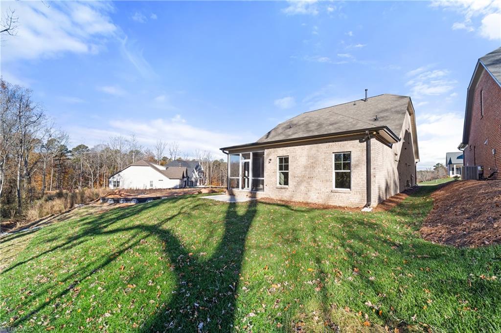 Winston-Salem, North Carolina 27106, United States, 3 Bedrooms Bedrooms, ,3 BathroomsBathrooms,Residential,Active,173494