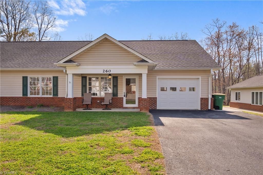 Photo of 260 S Boyles Street, Pilot Mountain, NC 27041 (MLS # 1213773)