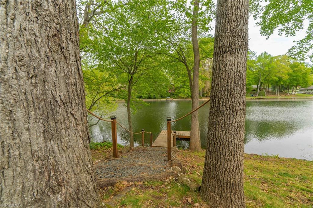 4424 Woodlark Court, Clemmons, North Carolina image 10