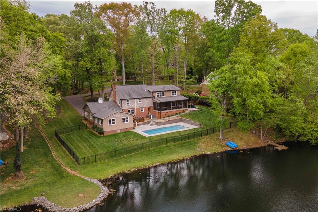 4424 Woodlark Court, Clemmons, North Carolina image 3