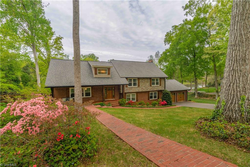 4424 Woodlark Court, Clemmons, North Carolina image 1