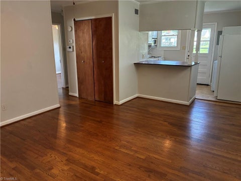 Condo For Sale - 620 Tremont Drive<br/> Greensboro, NC 27403