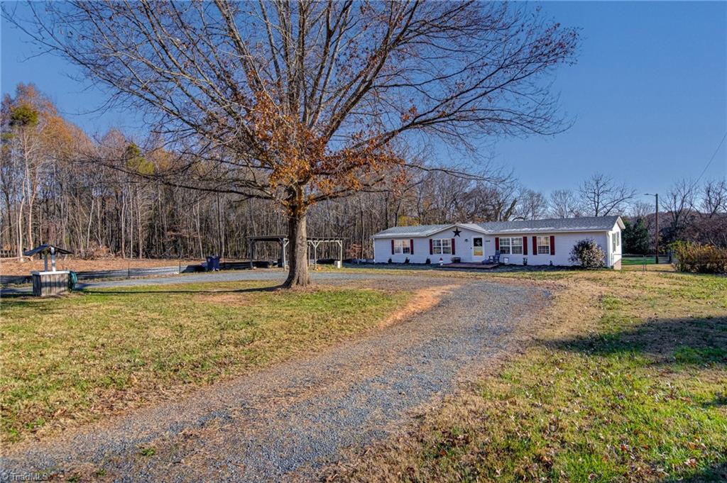 3419 Transou Road, Pfafftown, North Carolina image 2