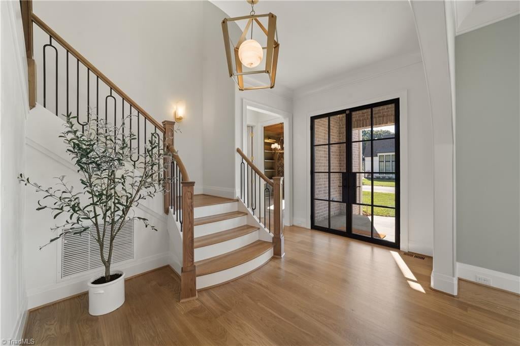 Photo of 1811 Chanterelle Court, Winston-Salem, NC 27106 (MLS # 1208758)