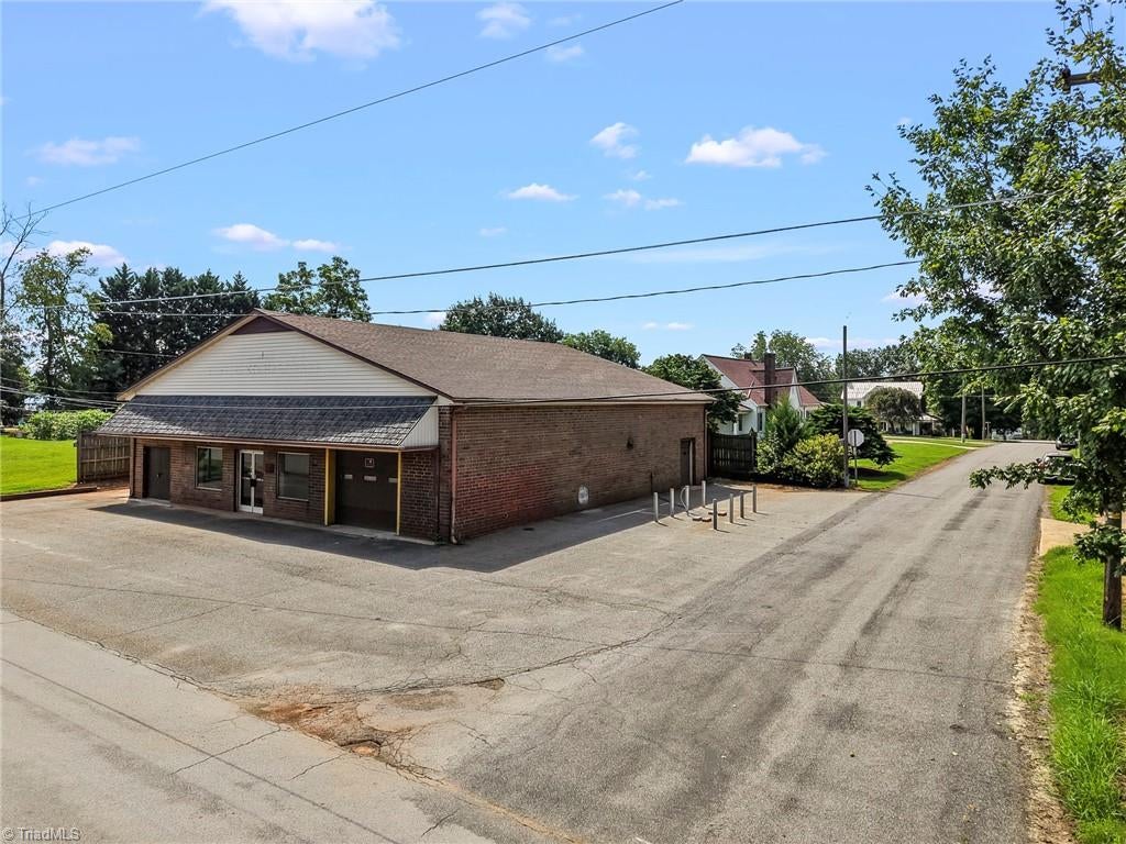 329 W Main Street