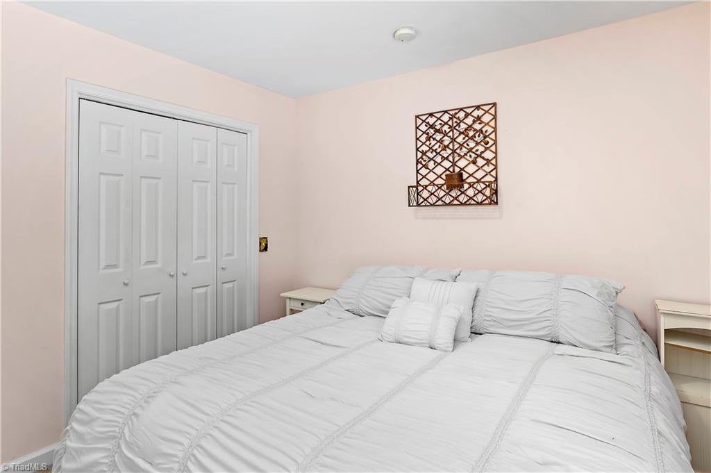 316 Twin Creeks Drive, Hays, North Carolina image 32