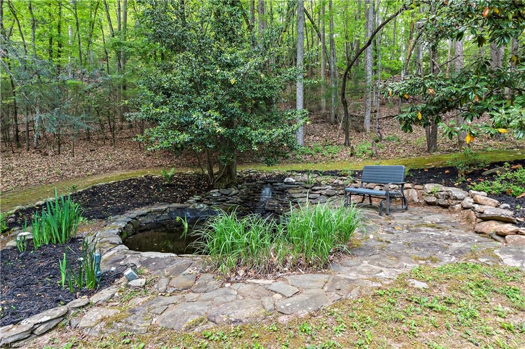 316 Twin Creeks Drive, Hays, North Carolina image 6