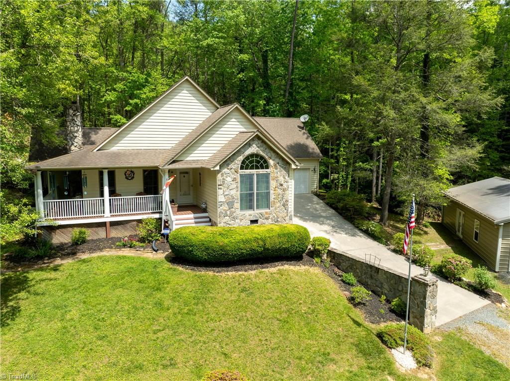 316 Twin Creeks Drive, Hays, North Carolina image 1