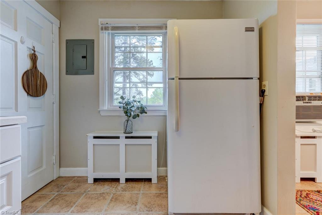 1700 Front Street #36 D, Burlington, North Carolina image 8