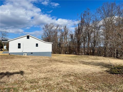 A home in Mount Airy