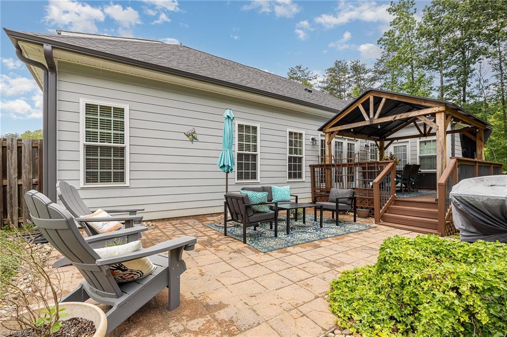 7910 Hopkins Farm Drive, Browns Summit, North Carolina image 32