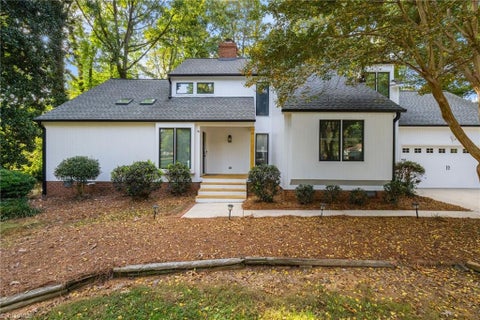 Homes For Sale - 5928 Woodfield Drive<br/> Kernersville, NC 27284