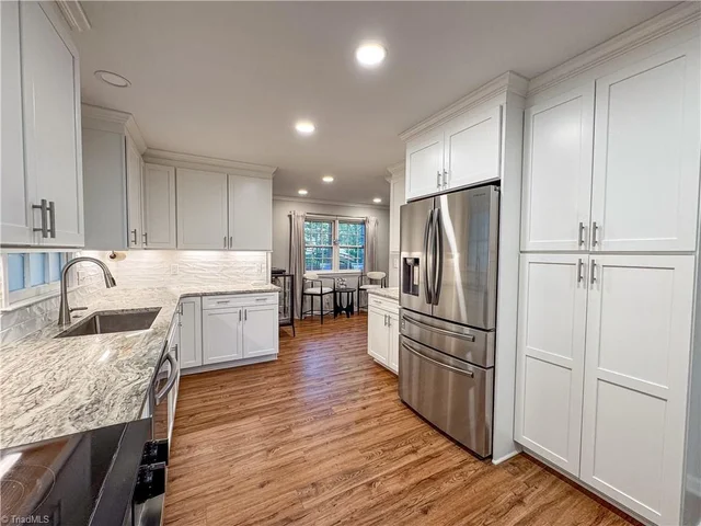 2403 Cannonball Road, photo 3 of 27
