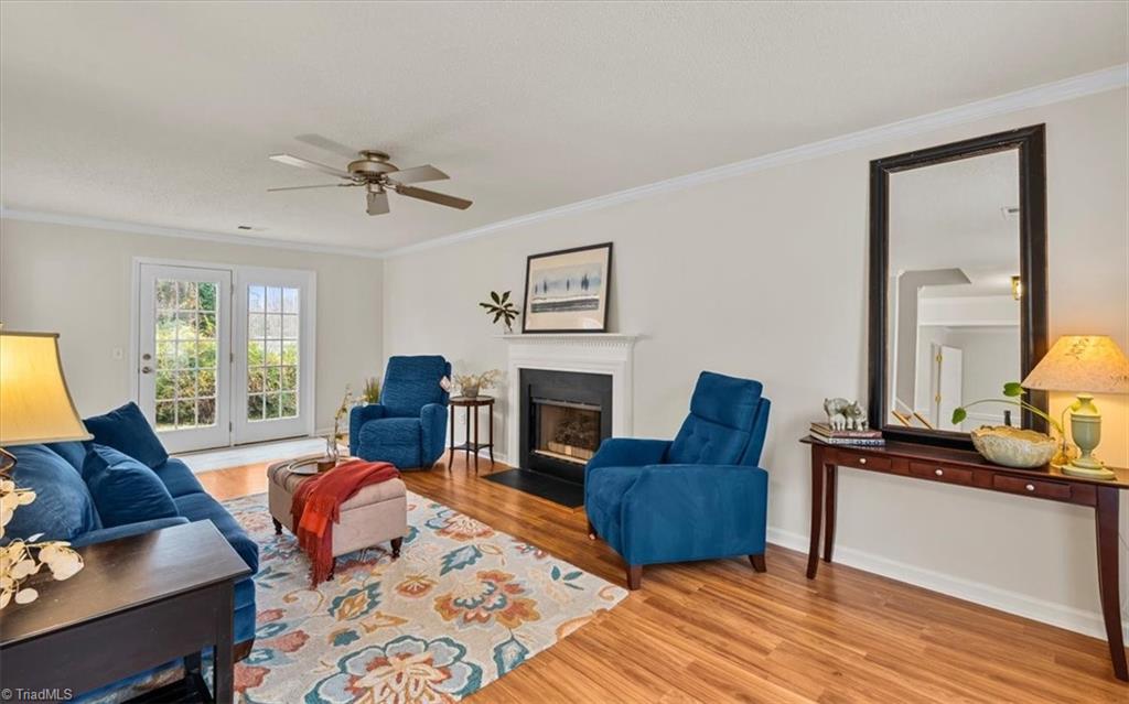 593 Blythewood Court