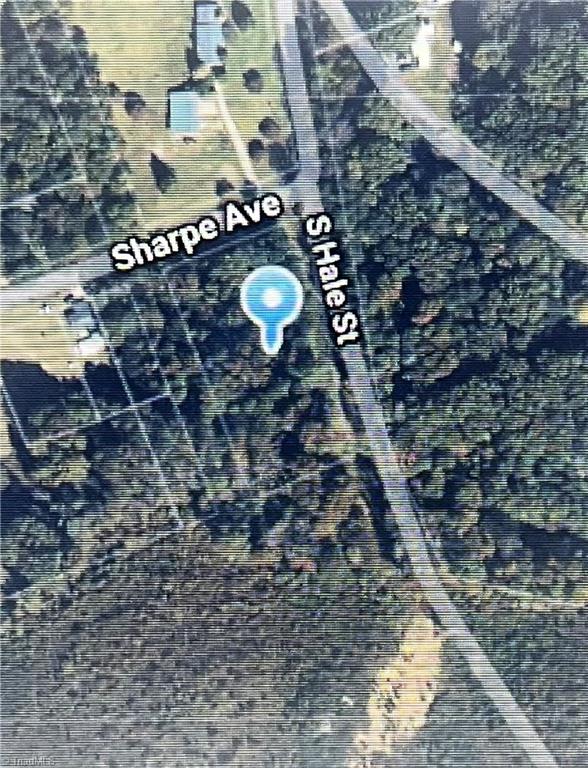 Sharpe Avenue, Eden, North Carolina image 11