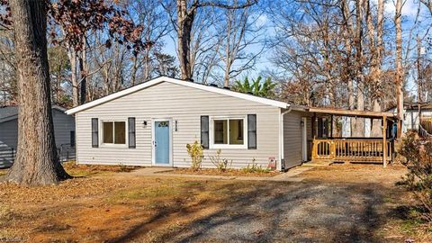 312 Spicewood Drive Greensboro NC 27405