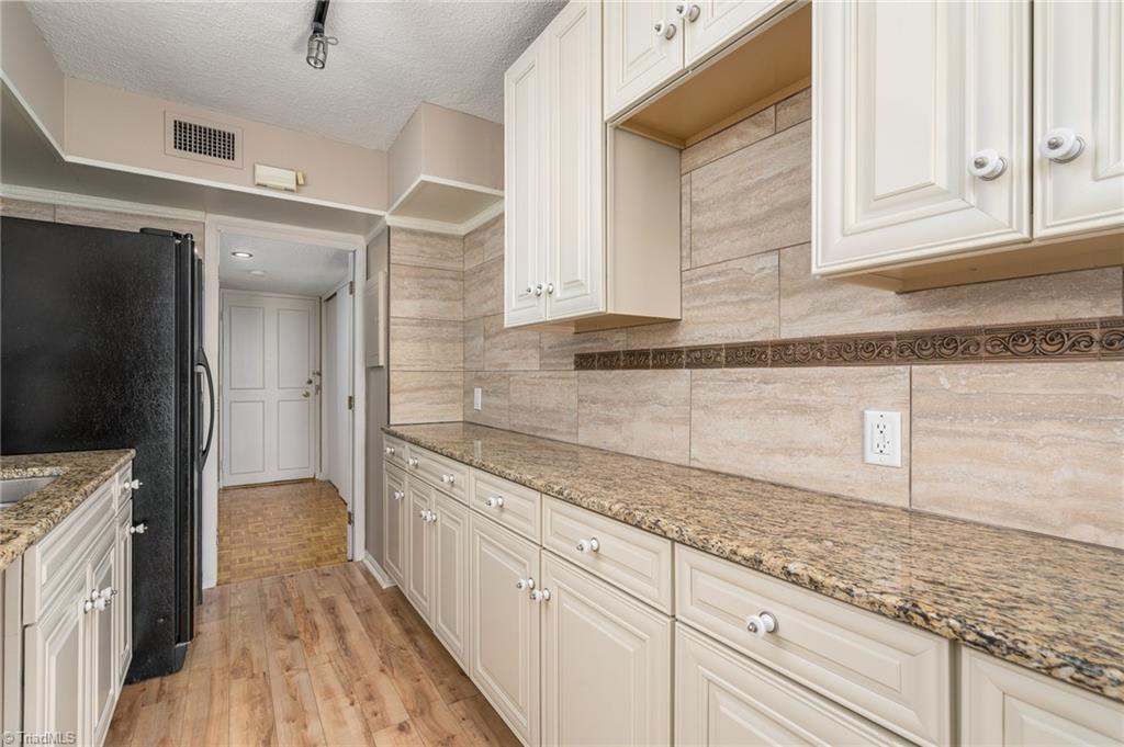 1101 N Elm Street #104, Greensboro, North Carolina image 11