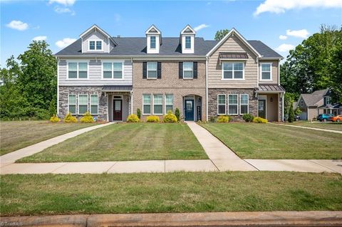 A home in Pfafftown