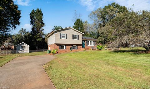 A home in Pfafftown