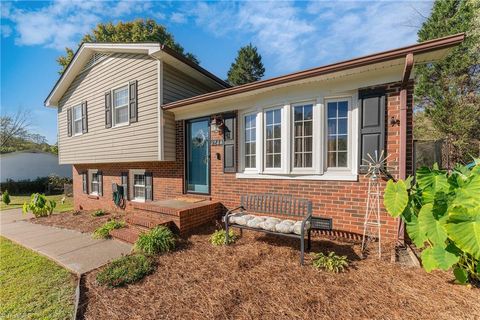 A home in Pfafftown